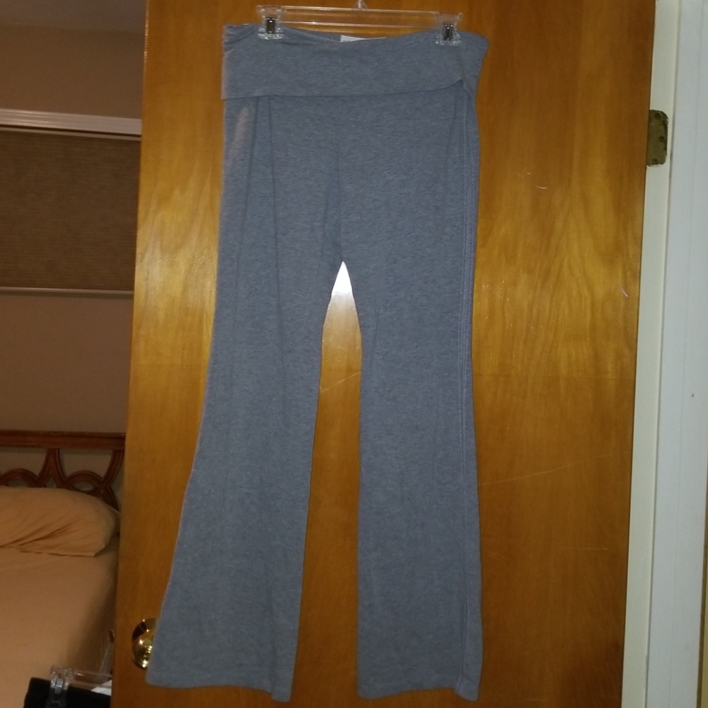 Aero yoga pants